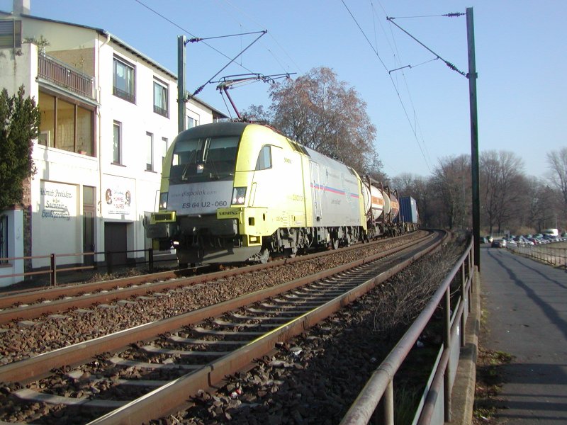 ES 64 U2 060 am 22.12.2006 in Rdesheim/Rhein