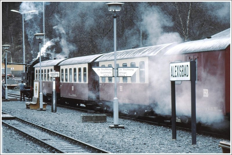 Es ist kalt an diesem schneelosen Dezembertag in Alexisbad, (Archiv 12/94)