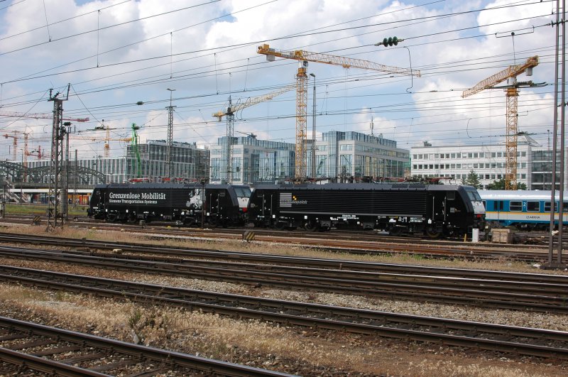 ES64 F1-001 und F4-010 am 10.06.08 im M�nchner Hbf