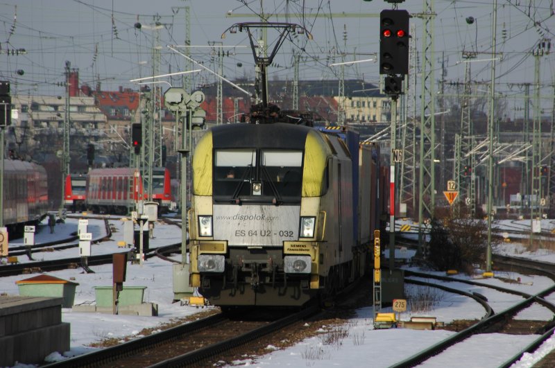 ES64 U2-032 am 25.02.09 in Mnchen Ost