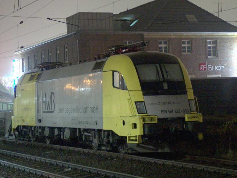 ES64U2-033 abgestellt in Rheine am 05.12.04