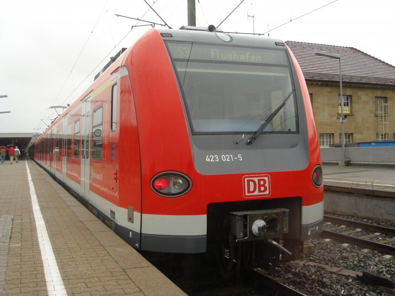 ET 423 021-5 in Stuttgart-Bad Cannstatt am 15.05.07 um 15.30