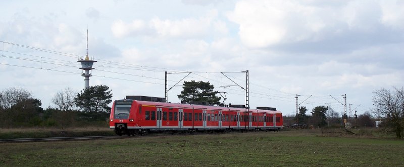 ET 425 754 als RB 2 von Mannheim nach Karlsruhe kurz nach dem Haltepunkt Wiesental. N�chster Halt des Zuges ist Graben-Neudorf. Aufgenommen am 01.03.08.