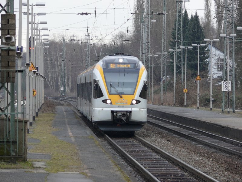 ET 5.05 der Eurobahn bei der Einfahrt in Unna am 12.2.2009