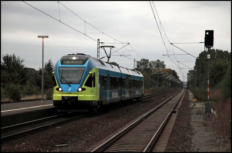 ET007 erreicht als WFB39739 (RB66  TEUTO-Bahn ), Osnabrck Hbf - Mnster(Westf)Hbf, den Haltepunkt Westbevern-Vadrup. (07.10.2009)