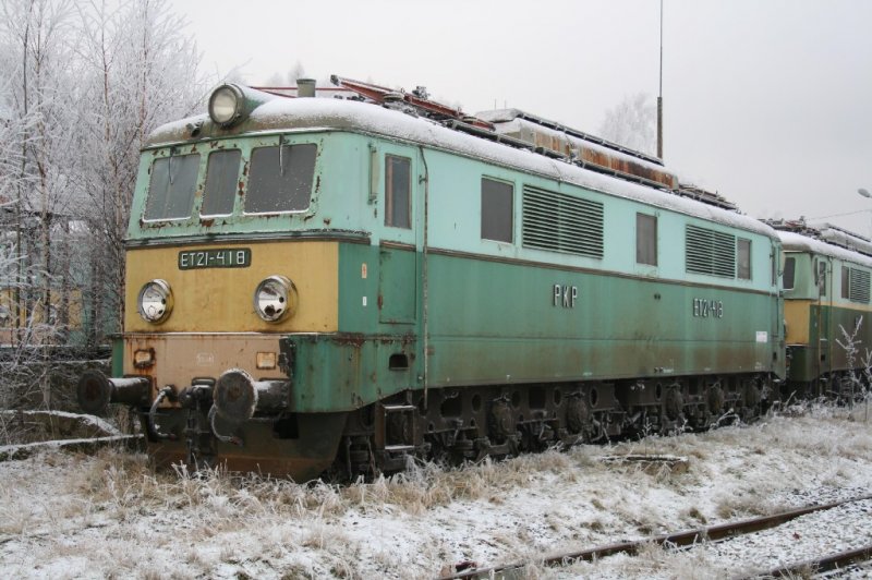 ET21-418 in Walbrzych am 27.12.08