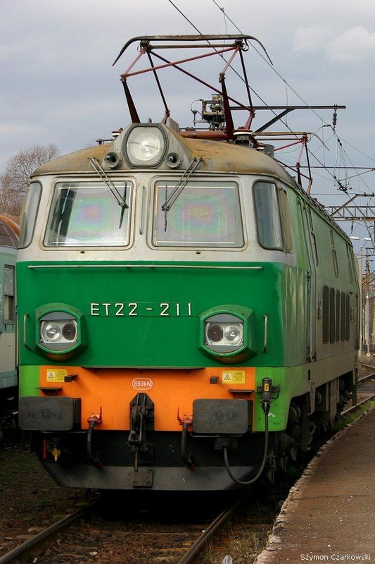 ET22-211 in Bielsko-Biala Glowna (Hbf) am 02.03.2007