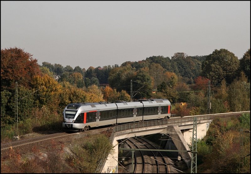 ET23005 fhrt als ABR33815 (RB40  Ruhr-Lenne-Bahn ) nach Hagen Hbf. (13.10.2008)
