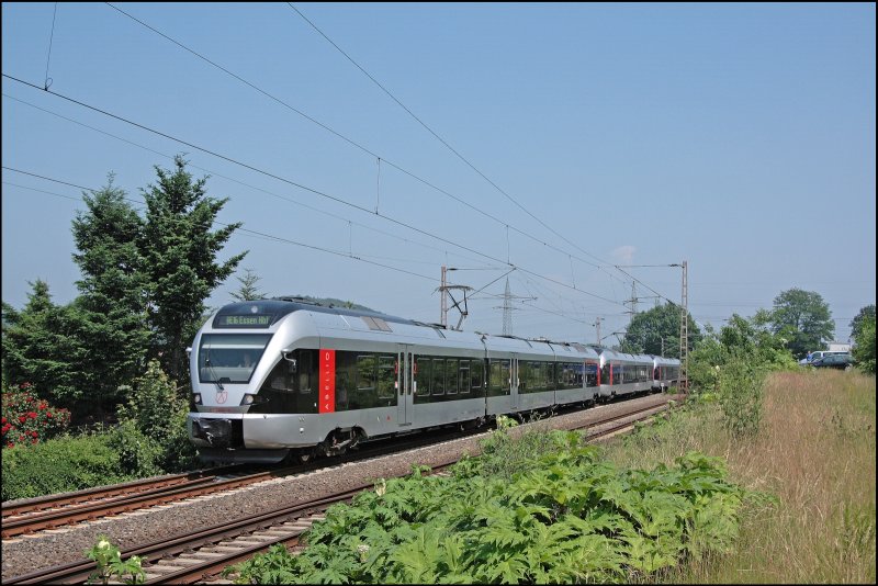 ET23007, ET22xxx und ET22004 am Zugschluss fahren am Harkortsee als ABR99647, (RE16  Ruhr-Sieg-Express ) von Siegen/Iserlohn nach Essen Hbf. (08.06.2008)