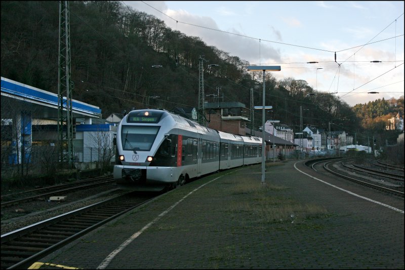 ET23009 rollt als ABR99620 in Altena (Westf) ein. (22.01.2008)