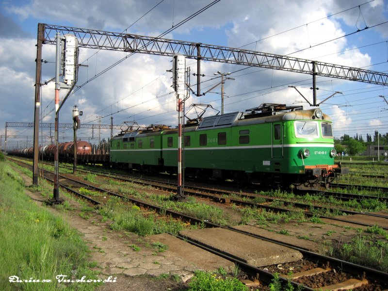 ET40-45 fhrt mit einem Gterzug am 16.05.2007 durch Bydgoszcz Wschod in Richtung Gdansk.