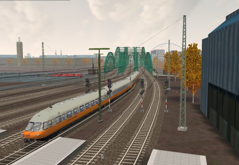 ET403 Lufthansa Airport Express bei der Ausfahrt in Kln