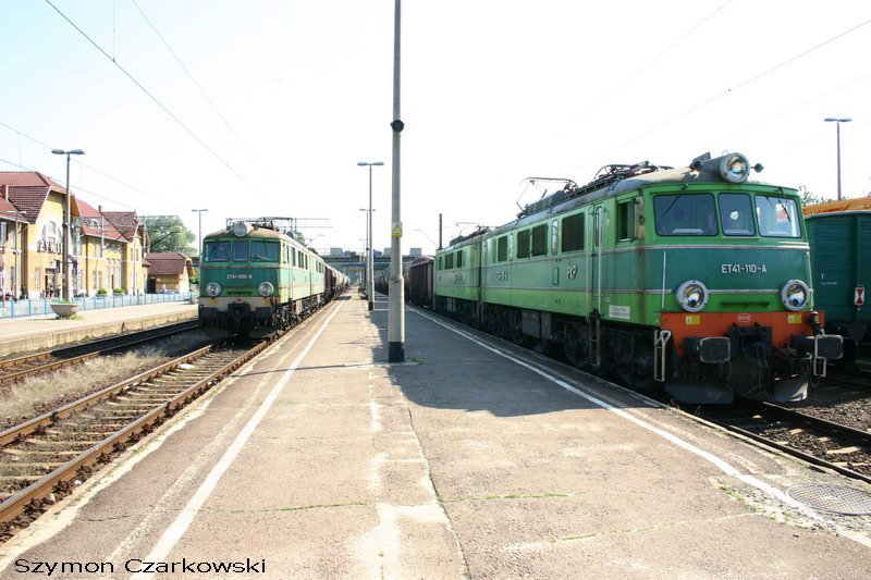 ET41-086 und ET41-110 in Zywiec am 06.07.2006