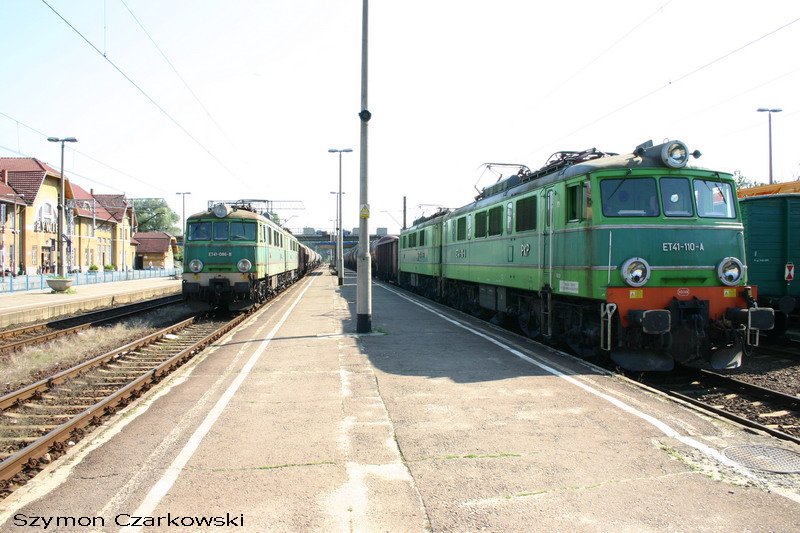 ET41 086 Und ET41 110 In Zywiec Am 06 07 2006 Bahnbilder de ET41 086 Und ET41 110 In Zywiec Am 06 07 2006 Bahnbilder de