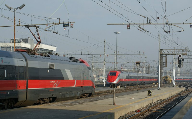 ETR 500 als Frecciarossa - Rote Pfeile in Milano Centrale am 22. Januar 2009 