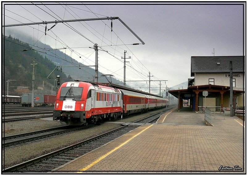 EU Werbetaurus 1216 226 fhrt mit EC 101 Joze Plecnik von Prag nach Laibach
St.Michael 13.1.2008