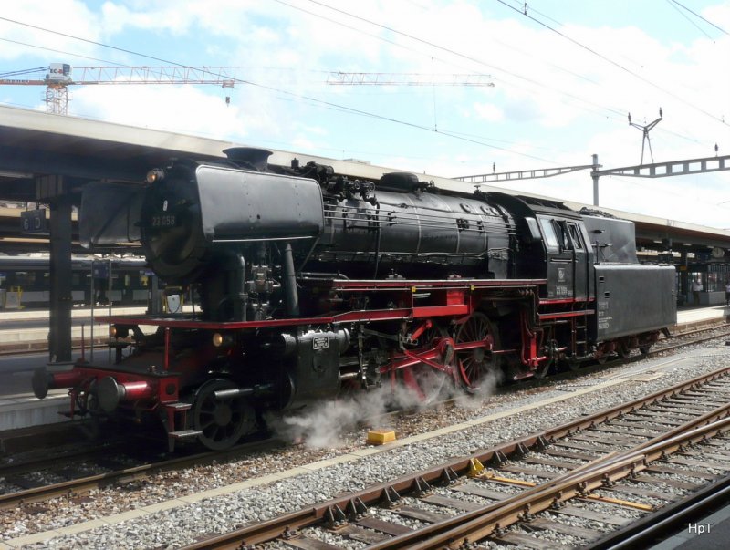 Eurovapor - Lok 23 058 bei Rangierfahrt im Bahnhof Biel/Bienne am 29.08.2009