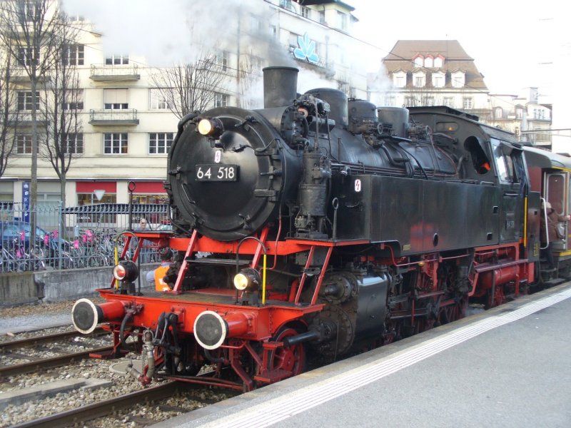 Eurovapor - Sektion Emmental - Dampflok 65 518 bei einem aufenthalt im Bahnhof von Luzern bei einer Dampfextrafahrt am 26.01.2008