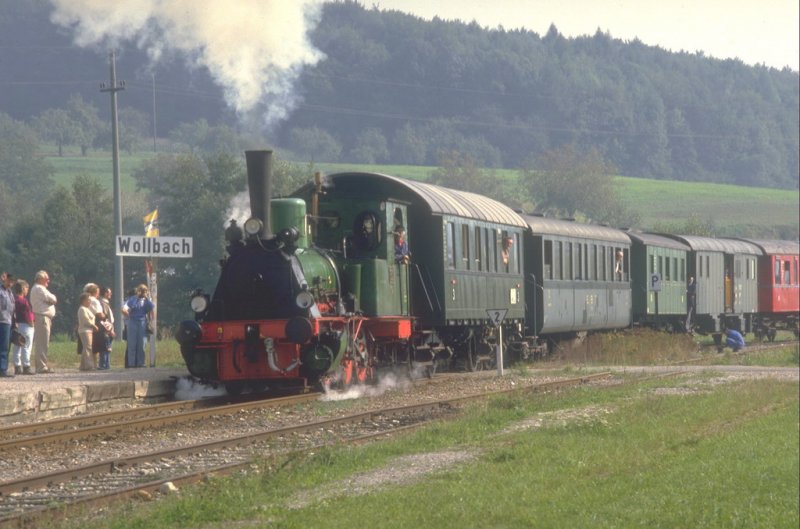 Eurovapor,Zug der Kandertalbahn mit T 3 Nr.30 in Wollbach.1980er Jahre(Archiv P.Walter)
