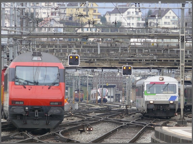 EW IV und Voralpen Express Steuerwagen in Luzern. (18.03.2008)