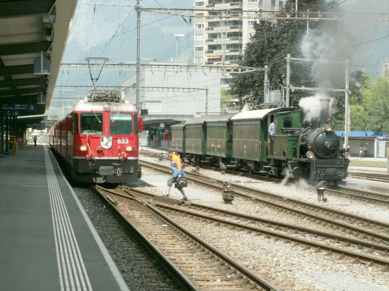 Extrazug mit Lok G 3/4 Nr.1  Rhtia  zum Bahnhofsfest in Bonaduz.
Landquart 09.06.07