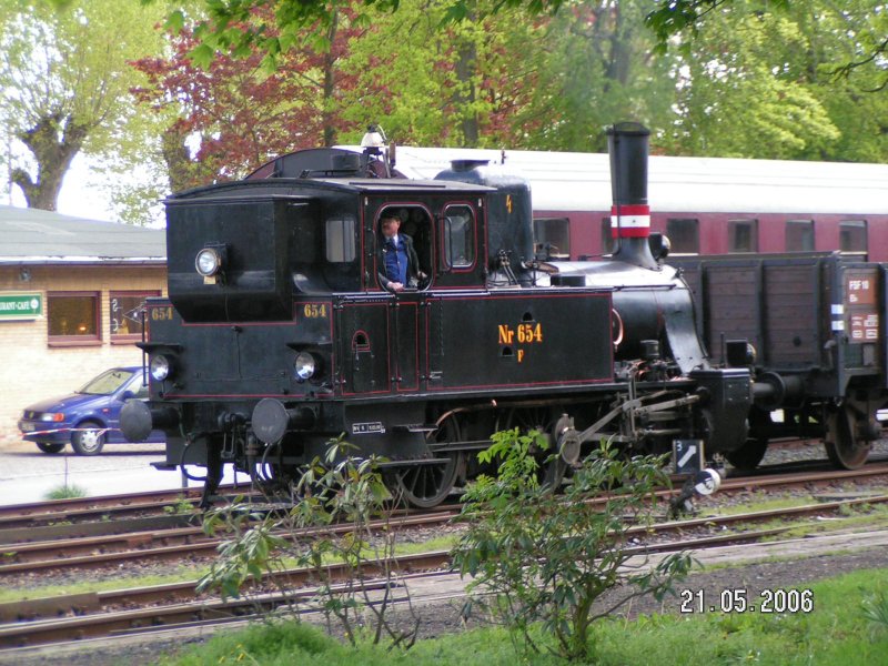 F 654 der Angelner Dampfeisenbahn am 21.05.2006 in Kappeln.