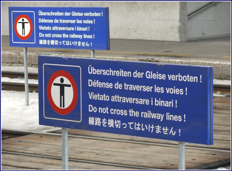 Fast jedem Erdenbrger sollte es klar sein, dass man in St.Moritz die Unterfhrung bentzt. (02.03.2009)