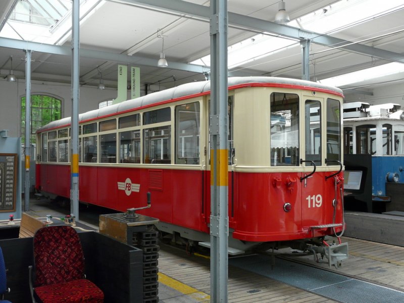 FB - Personenwagen B  119 Ausgestellt im Trammuseum in der Stadt Zrich am 26.04.2009