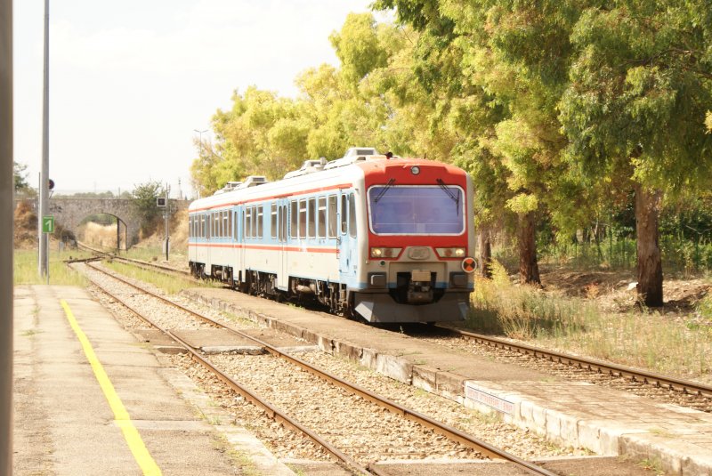 Ferrovie del Sud-Est (Linie: Bari-Casamassima-Putignano) in Valenzano