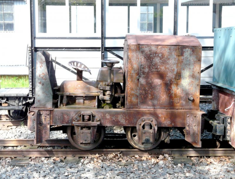FFM - Diesellokomotive Nr. D 10, Orenstein & Koppel RL1c im Betriebsareal der FFM am 04.05.2008