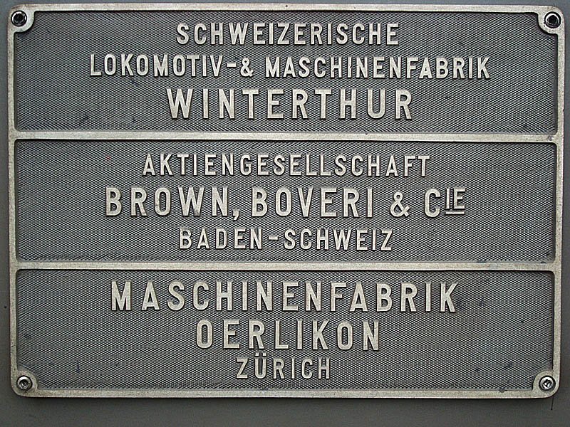 Firmenschild der Ae 6/6 bzw. Ae 610 489-7 Airolo, im RB Biel West, 23. Mai 2009