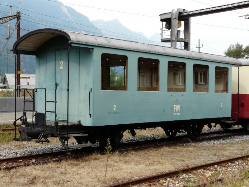 FM - B 51  - 2. Klasse historischer Personenwagen Abgstellt in Castione-Arbedo am 21.09.2008