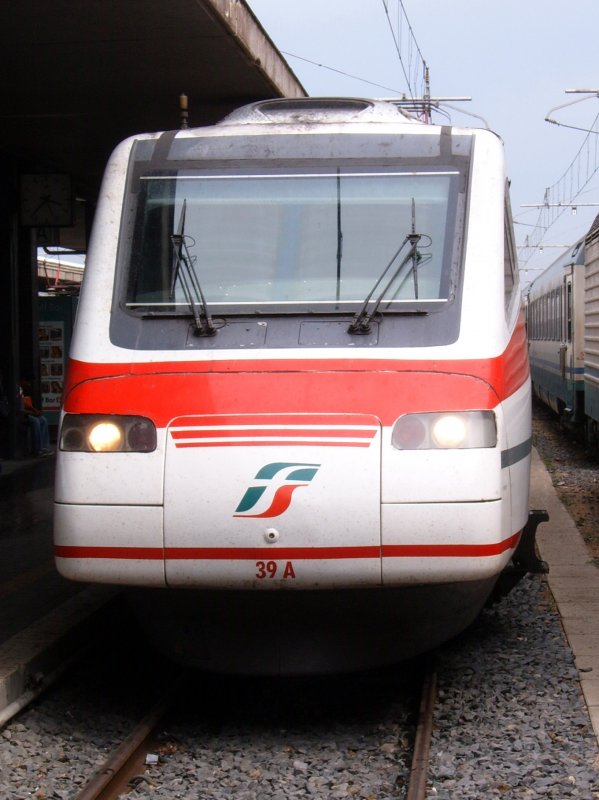 Frontalansicht eines ETR 480 Pendolino am 28.05.2009 in Roma Termini.