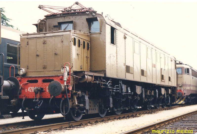 FS E 428 083 - Luino - 07.06.1987