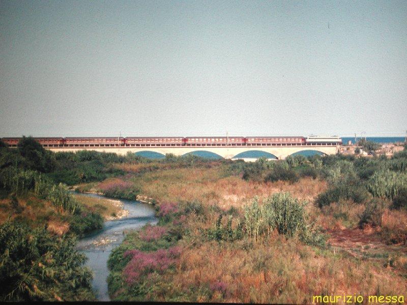 FS E 444 mit IC 577 - c/o Pedaso - 27.08.1988