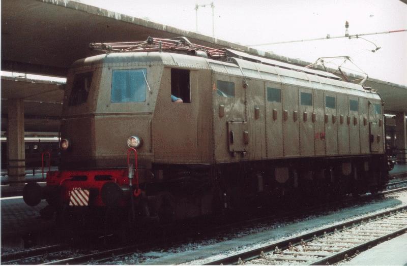  FS E-Lok BR E428 Bahnhof Florenz 1986 