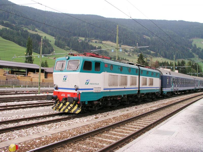 FS e656 001 am 18-8-2004 in Toblach(I)