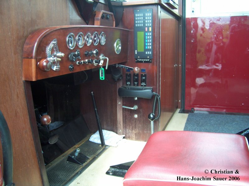 Fhrerstand des Schweineschnuzchens. 
Schn, aber nicht wirklich bequem.
