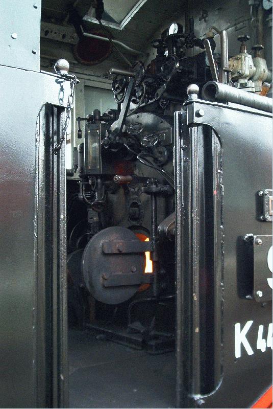 Fhrerstand der schs.IV K 99 1608-1 (31.03.2002)

Foto: Sturmvogel