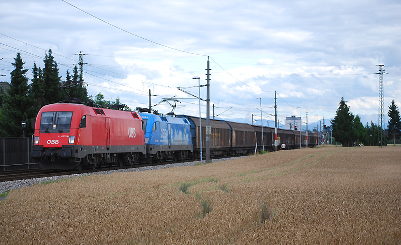 Fr den 48930 war am 8.7.2009 u.a. der leider 2 gereihte Kyoto Ochse eingeteilt, hier kurz vor Ansfelden.