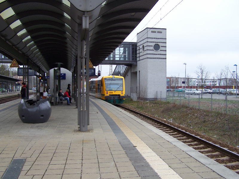 Frstenwalde/Spree Bahnhof Gleis 3
Aufgenommen am 7 April 08
