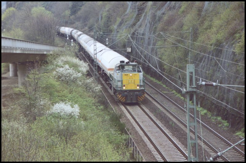 G1206 (R4C 1204) bringt einen Gaszug richtung Koblenz. Aufgenommen im April 2006.