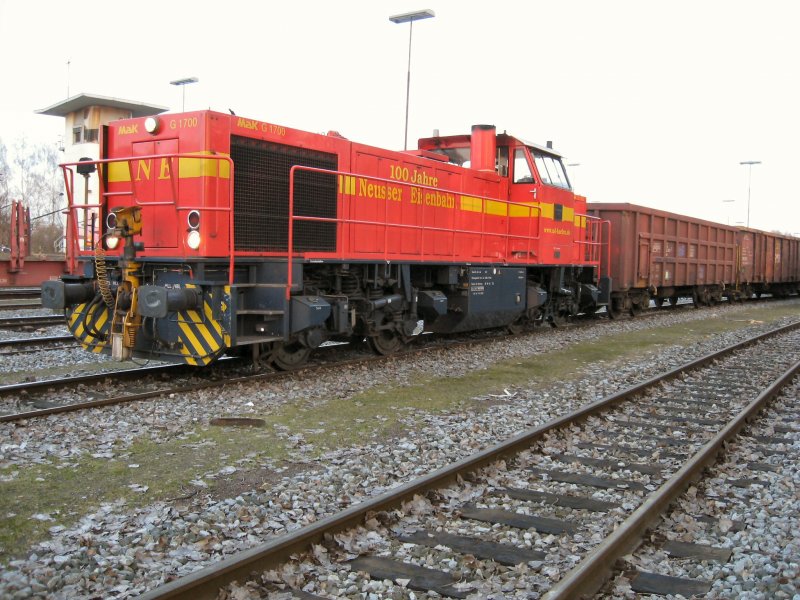 G1700 der Neusser Eisenbahn in Dsseldorf Rath