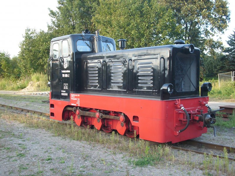 Ganz Alleine stande am Abend vom 31.August 2009 in Putbus die PRESS 199 009.