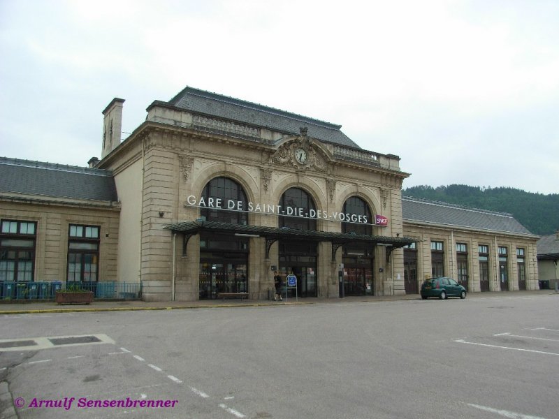 Gare de Saint-Di des Vosges.

22.05.2008
St-Di 