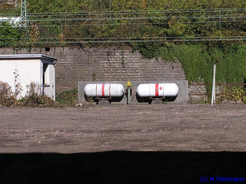 Gasfsser zum Betrieb von Propangas-Weichenheizungen. Saarbrcken Hbf, 01.11.2007