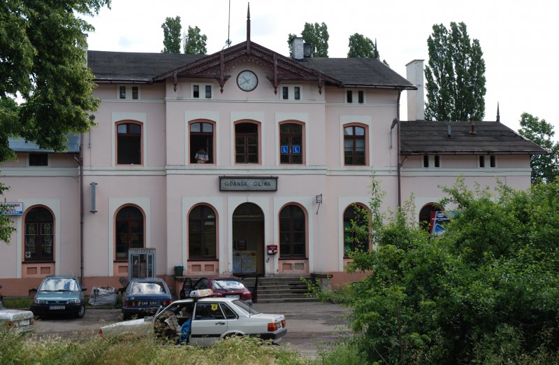 GDAŃSK (Woiwodschaft Pommern), 19.06.2007, Bahnhof Oliwa