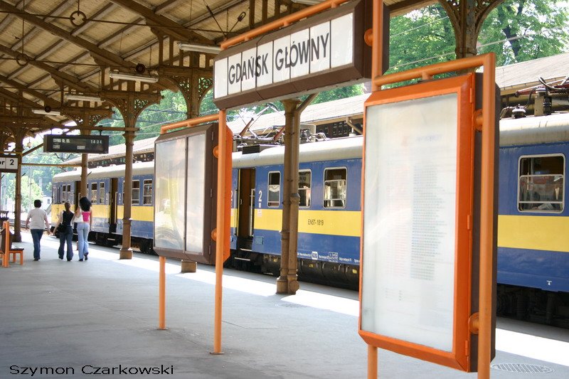 Gdansk Glowny (Danzig Hbf) am 19.06.2006