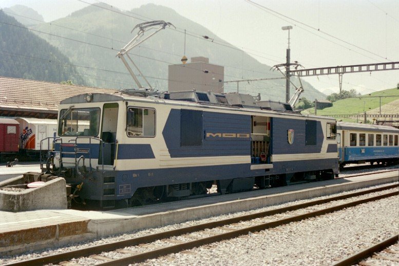 GDe 4/4 6001 im Bahnhofsareal von Zweisimmen am 01.07.02006 