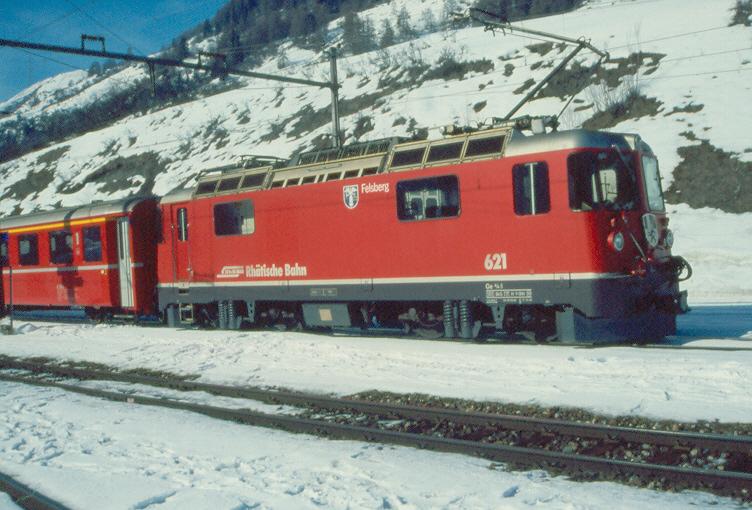 Ge 4/4 II  621 Felsberg
15.02.04 Scuol
